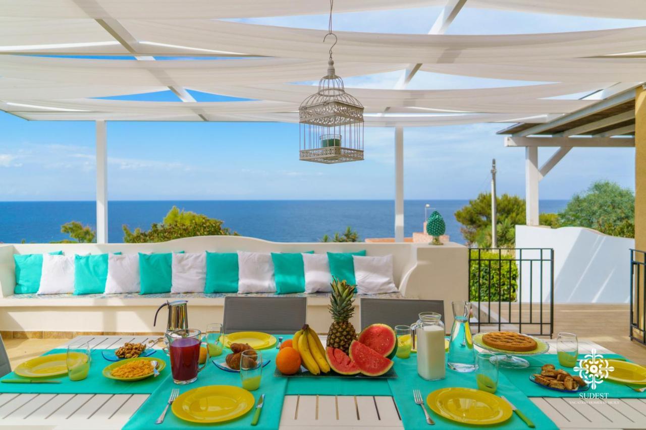 Villa Vittoria - Waterfront House Аугуста Экстерьер фото